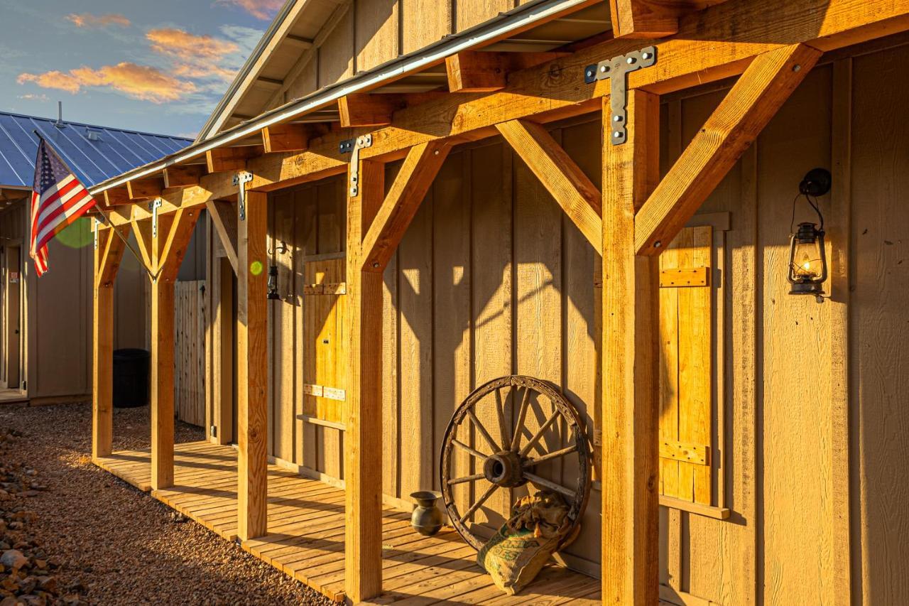 -Pet Friendly- Miners Cabin #6 - King Bed With Private Balcony Tombstone Exterior photo